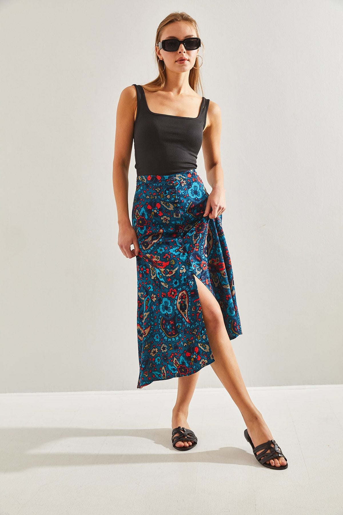 Female Multi Patterned buttoned viscose skirt 60131017