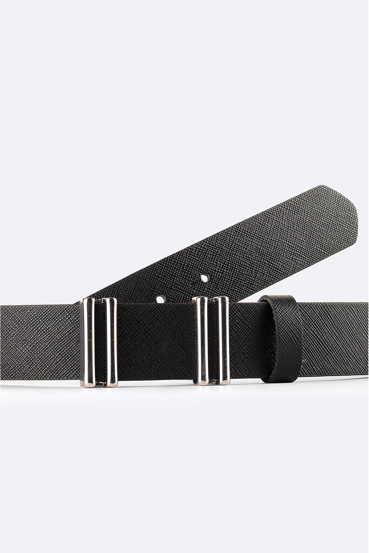 Men's black 100 %leather textured belt A42y9304