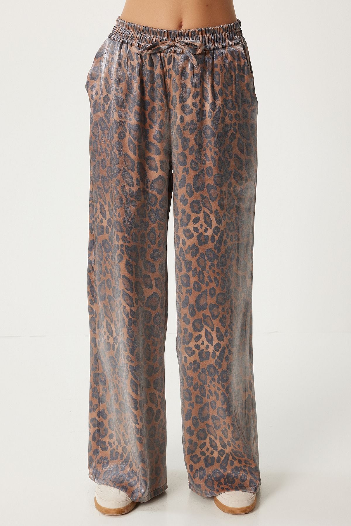 Women's black beige leopard patterned bright surface pants an00209