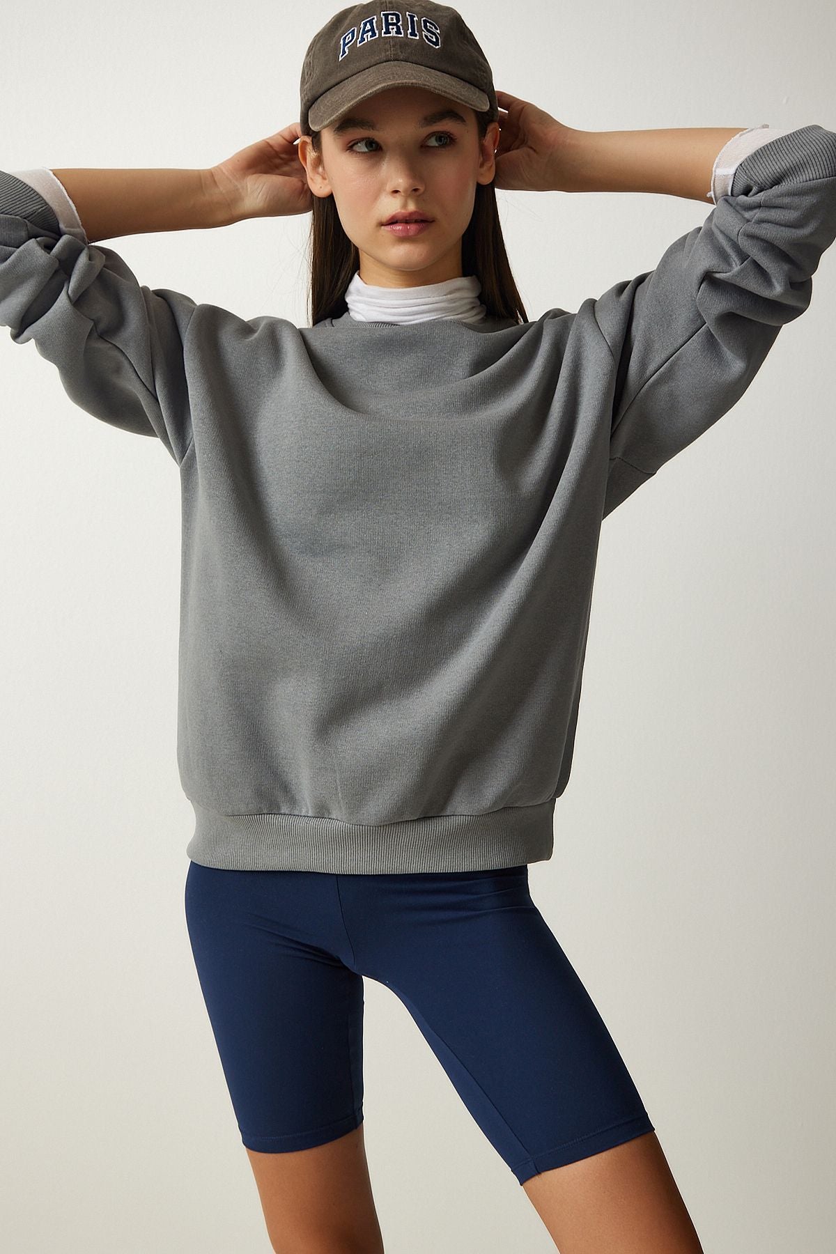 WOMEN'S GRAY BASIC SWEATSHIRT OW00001