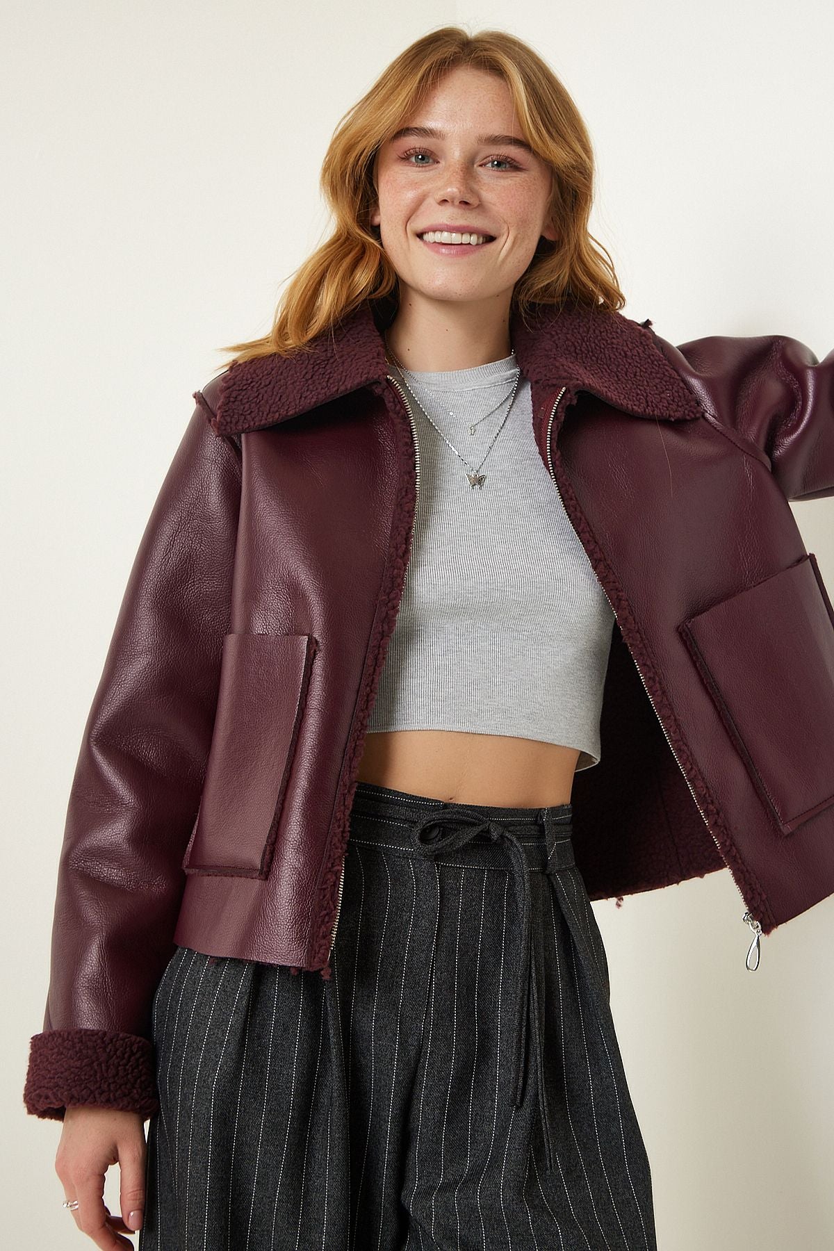 Women's Fur Fur Yaka Wide Pocket Artificial Leather Jacket TP00027