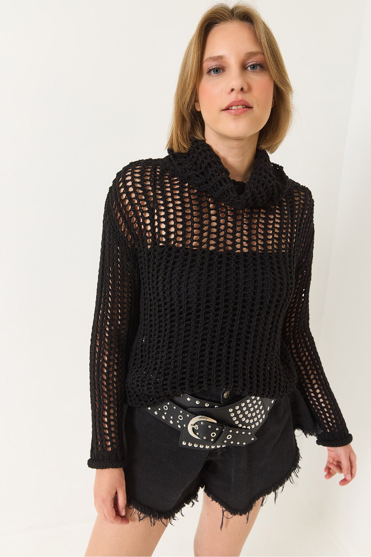 Women's Collared Oversize Long Sleeve Openwork Blouse 20251029