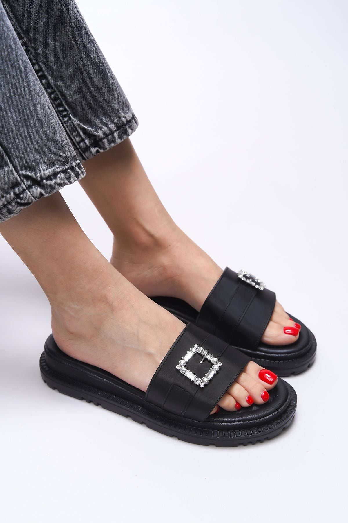 Johkilia Woman Slippers 0012603 Black Satin