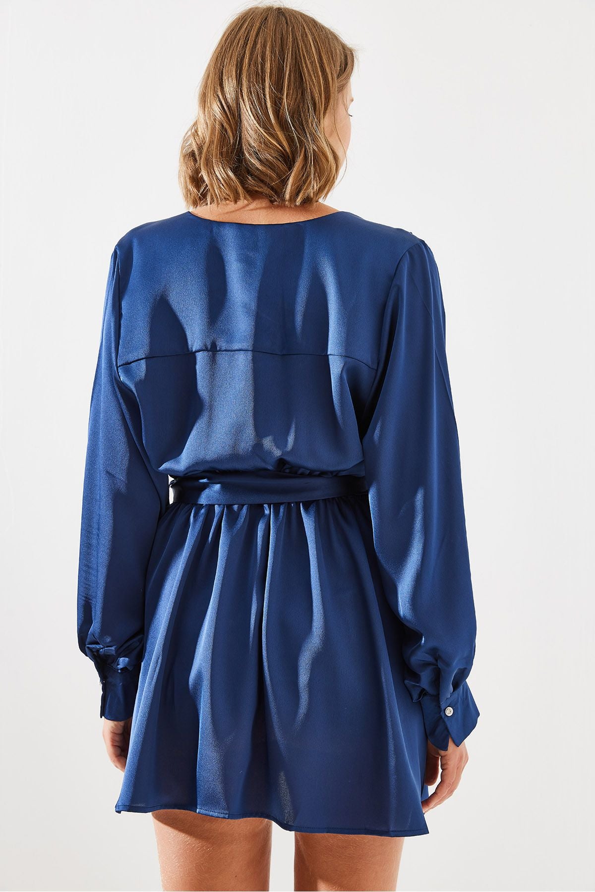 Female belt button detailed satin dress MBMS003 60501003