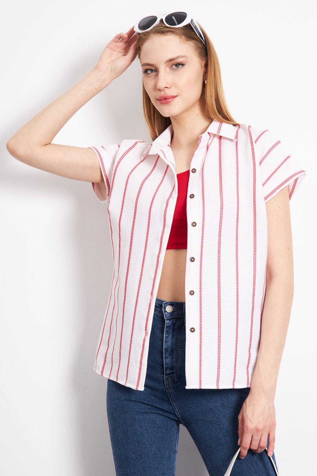 Woman Red striped short sleeve shirt ARM-24Y001067