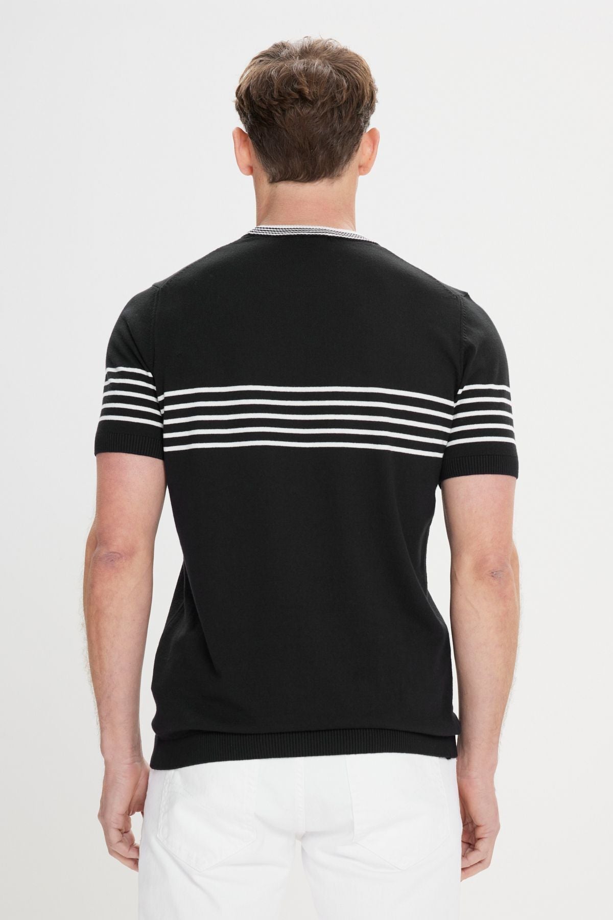 Men's black-and-white standard fit normal cut 100 %cotton striped bike collar knitwear t-shirt
