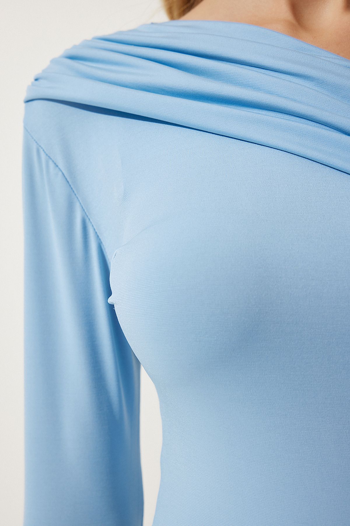 Woman Sky Blue Single Shoulder Shirring Detailed Knitting Bluty ZH00032