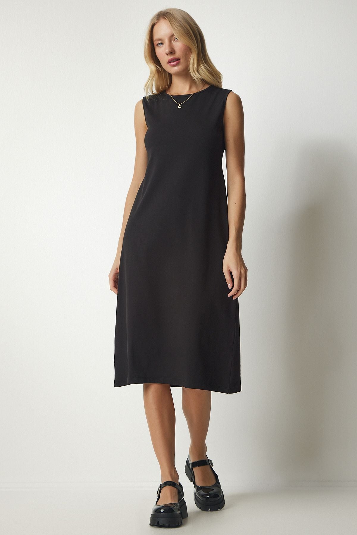 Woman Black Sleeveless Knitting Dress to00089