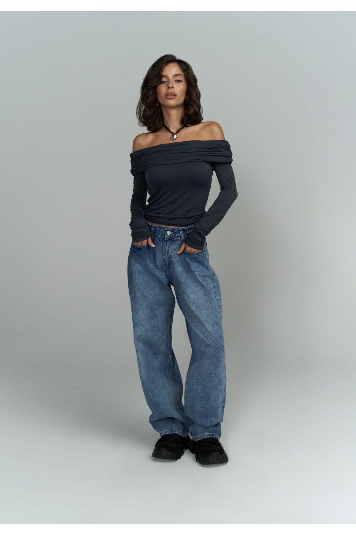 Alonzo Carmen collar long sleeve anthracite blouse