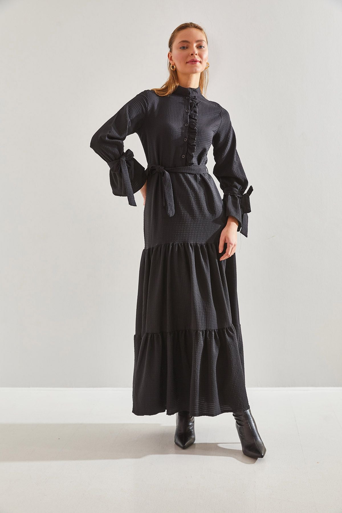 WOMEN'S WAFRET FABRIC BRANKED ARMS AND WALL -TEXTURE Hijab Dress 60151018