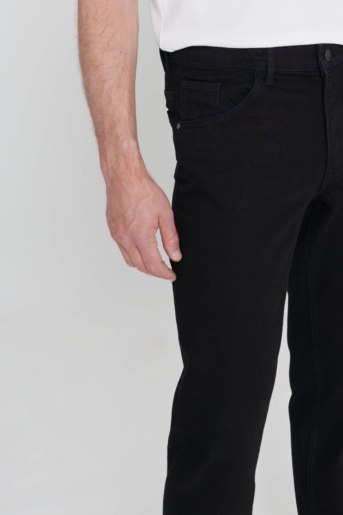 Men's black comfort fit comfortable cut 100 %cotton denim jean jeans