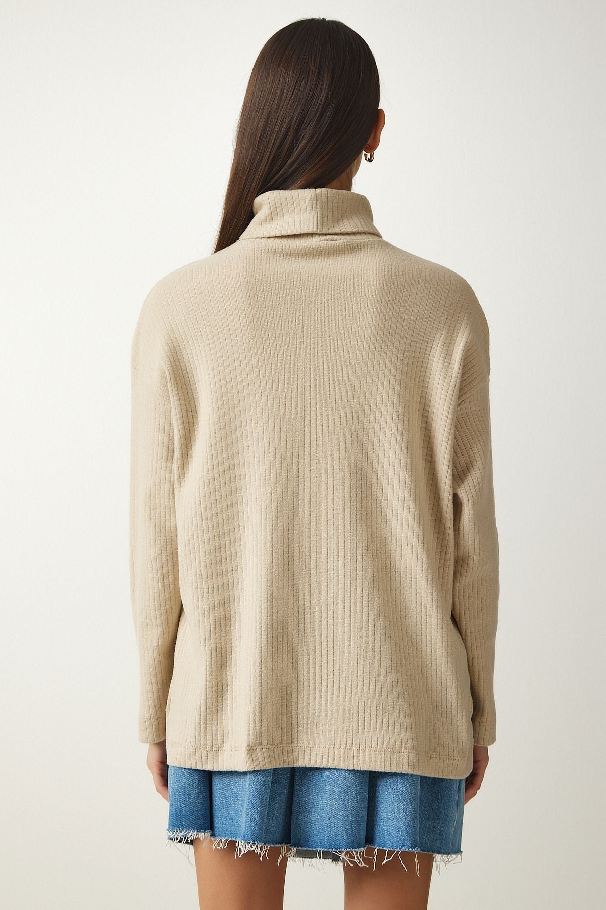 Female Beige Fisherman Neck Vumor Oversiz knit blouse UB00213
