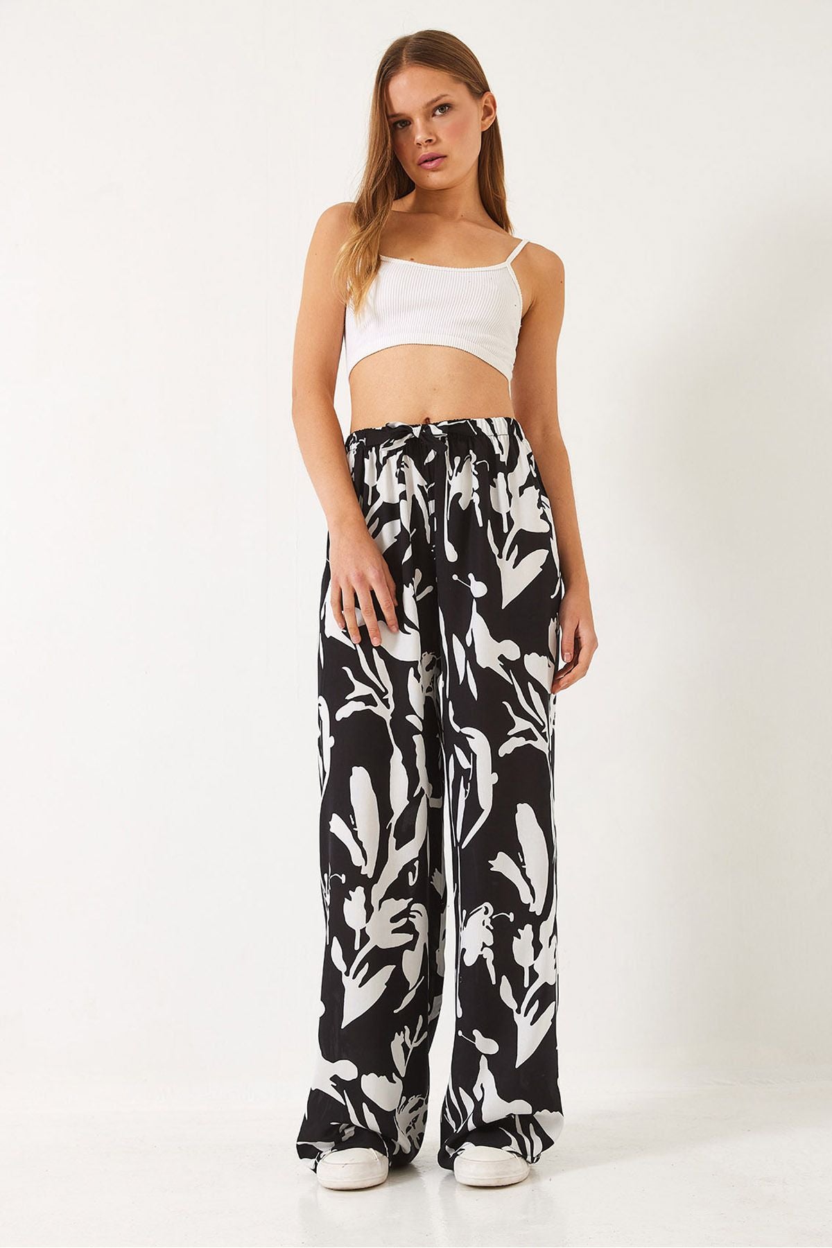Female -linked patterned viscose pants 60261355