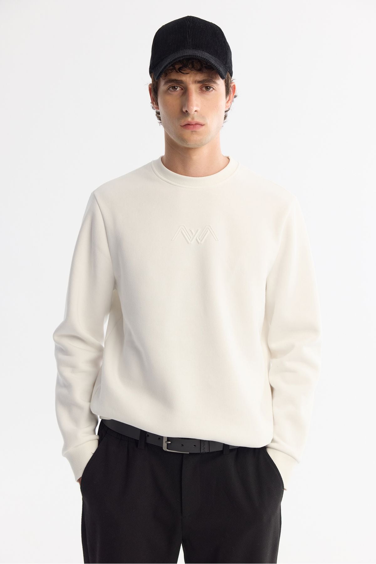 Men's White Bike Neck Içi 3 -IP -Sweatshirt B001033