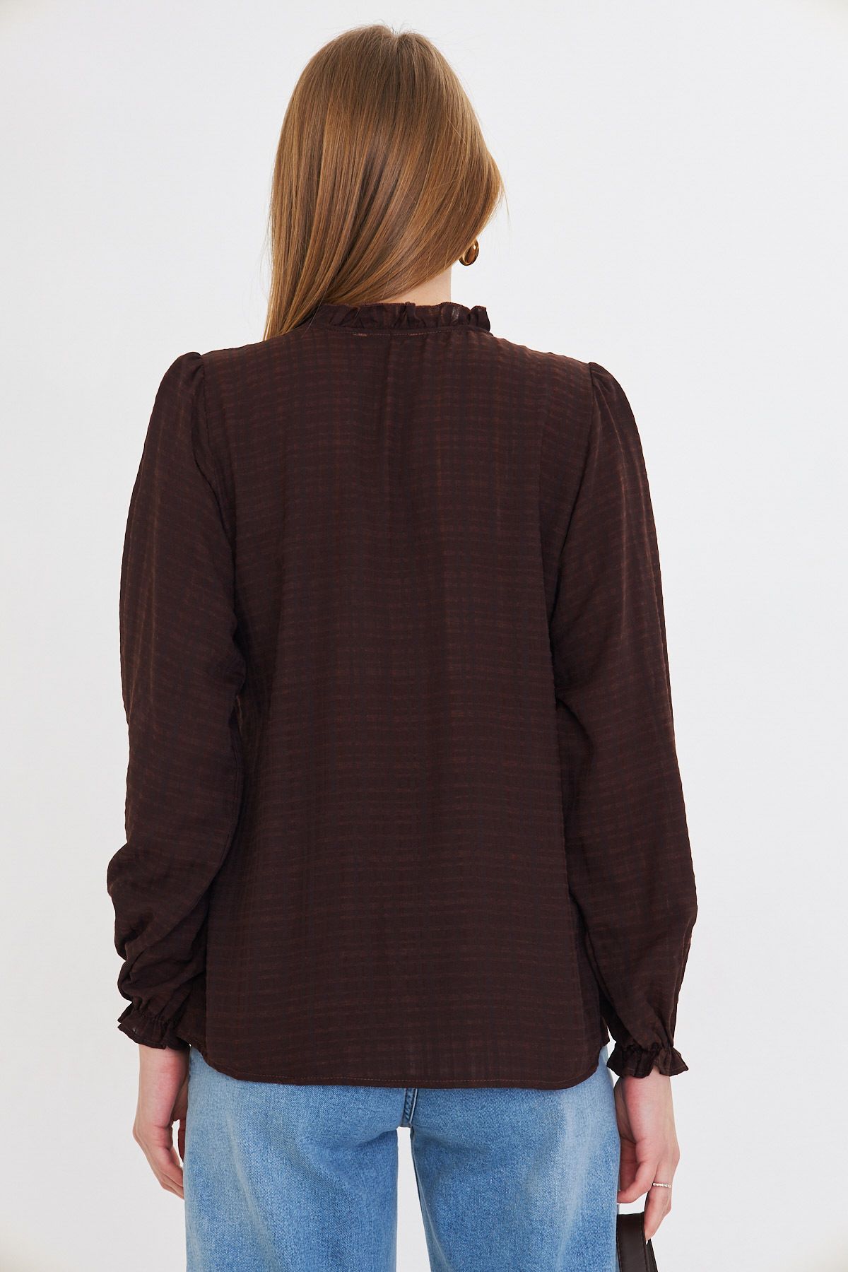 Woman Dark Coffee Collar and Ruffle Detailed Arms with Rubber Long Sleeve Blouse ARM-25K001030