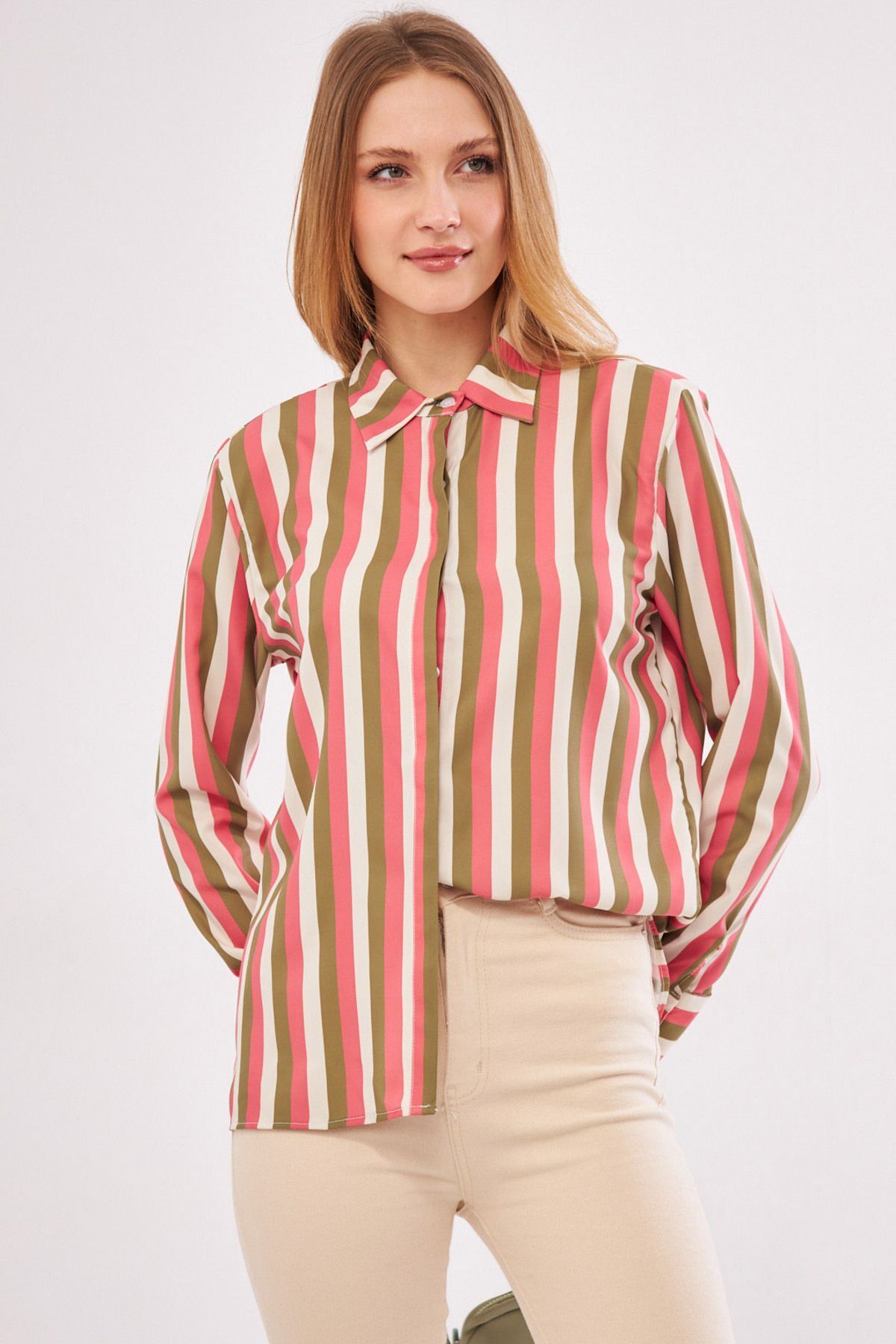 WOMEN Pink Pende Shirt Hidden Egger Wide Cuff with Striped Arm-24Y001025