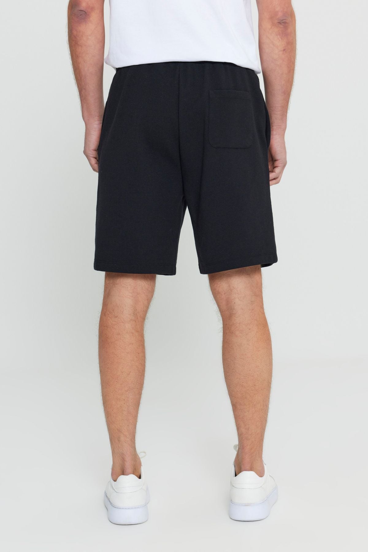 Men's Black Cotton Standard Fit Normal Cutting Waist Tied Side Pocket Knitting Shorts