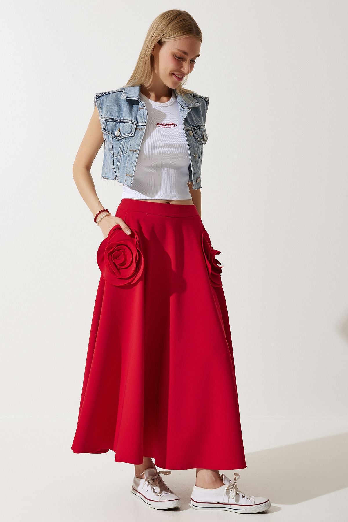 Female Red Rose Accessory Design Premium Midi Skirt FK00007