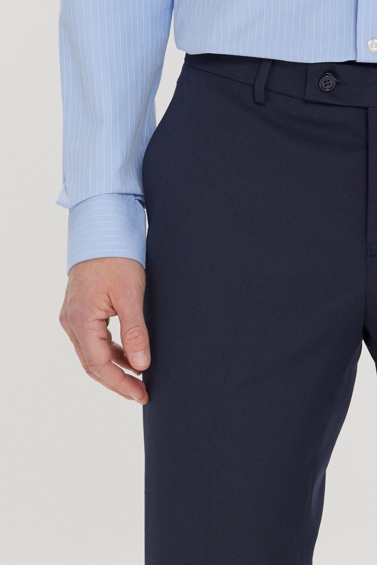 Men's Navy Blue Regular Fit Normal Cutting Side Pocket Flexible Classic Pants