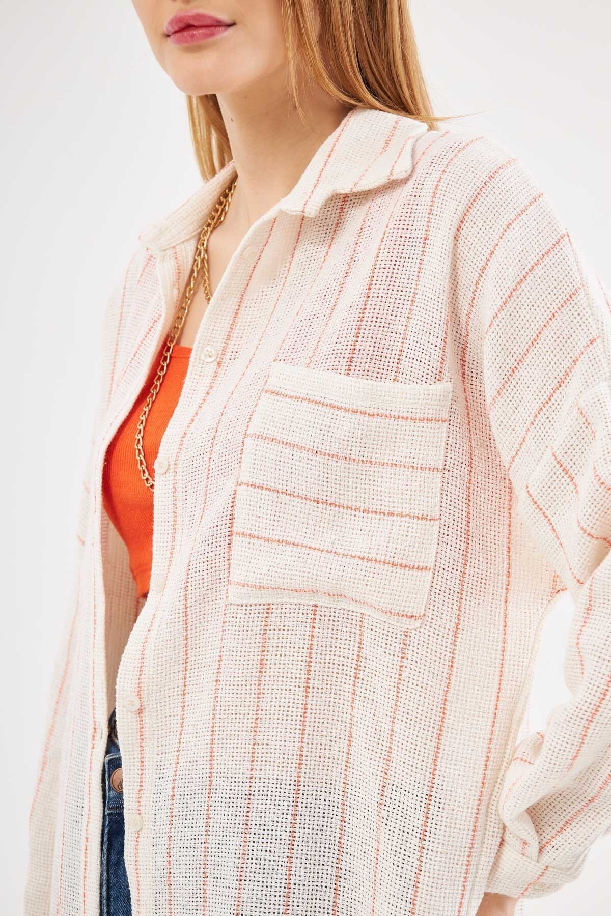 Woman Open Orange Long Sleeve Pocket Detailed Sistle Pleated Striped Oversize Shirt ARM-24Y001053