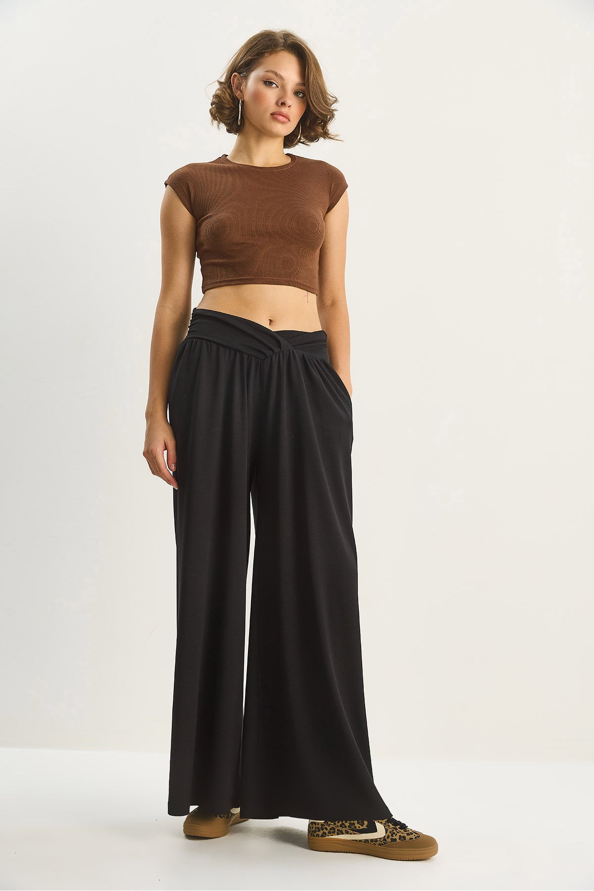 Women's Asymmetrical Waist Detailed Pocket Comfortable Modal Trousers 2137 60283657