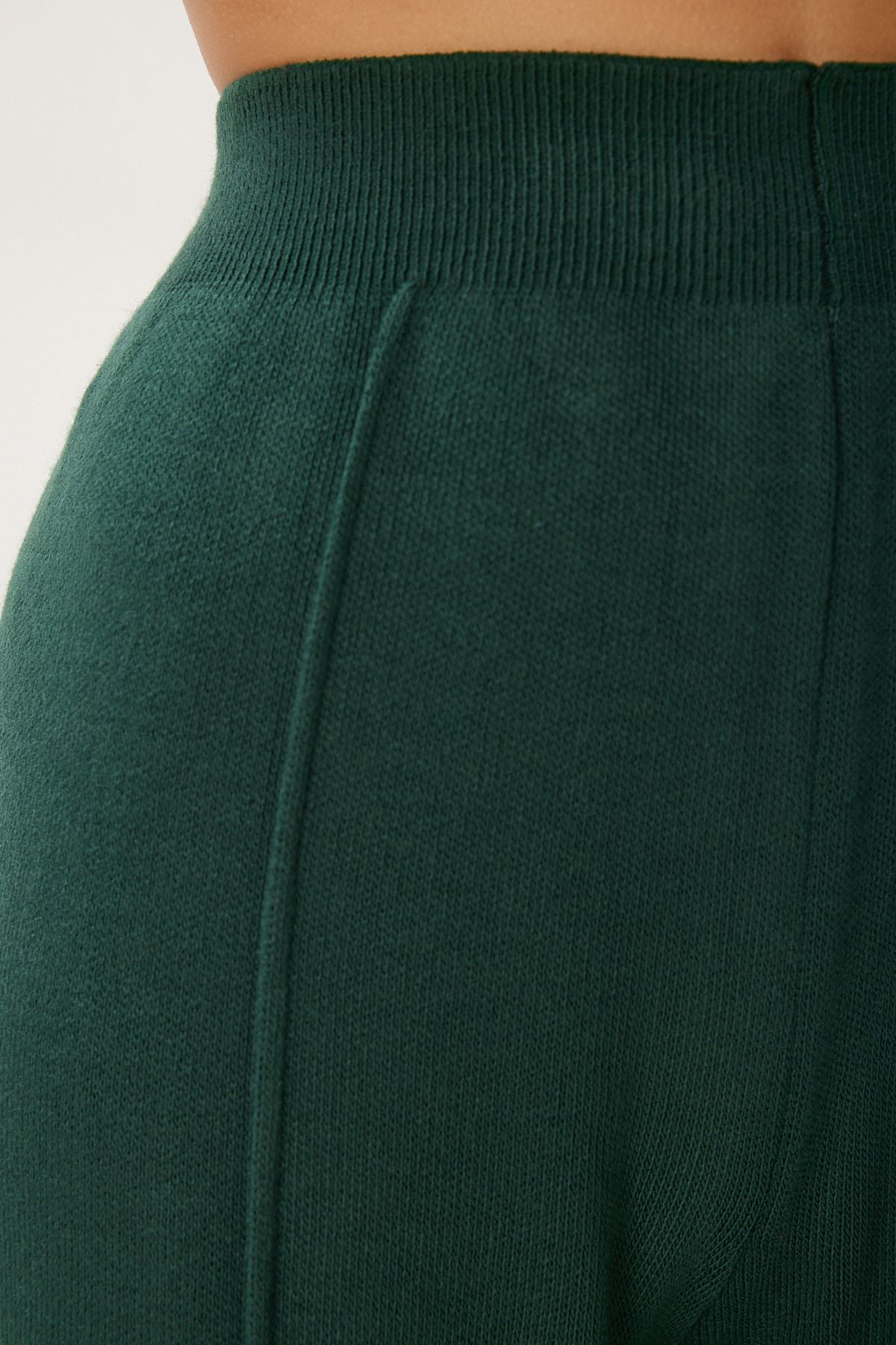 Female emerald green stylish knitwear sweater pants set mu00012