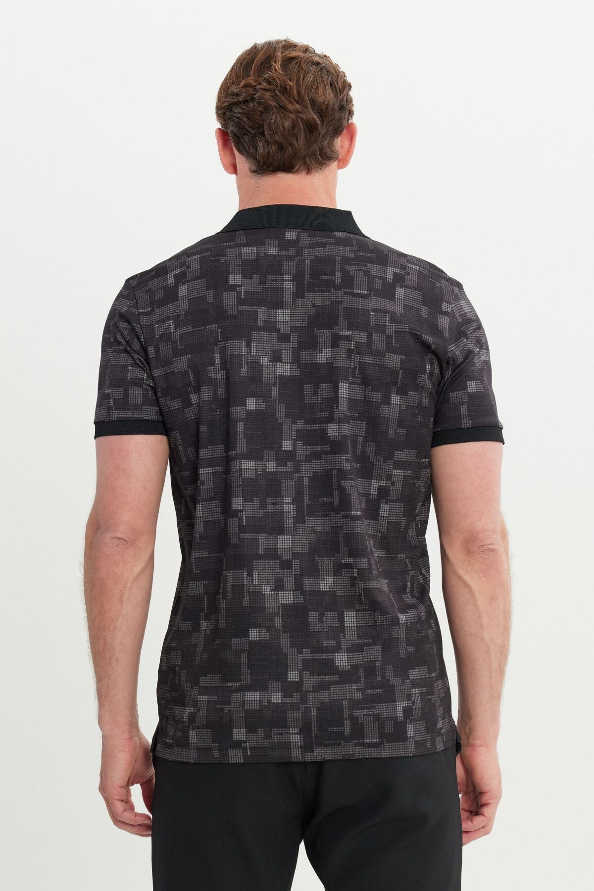 Men's black slim fit narrow cut polo collar cotton printed t -shirt