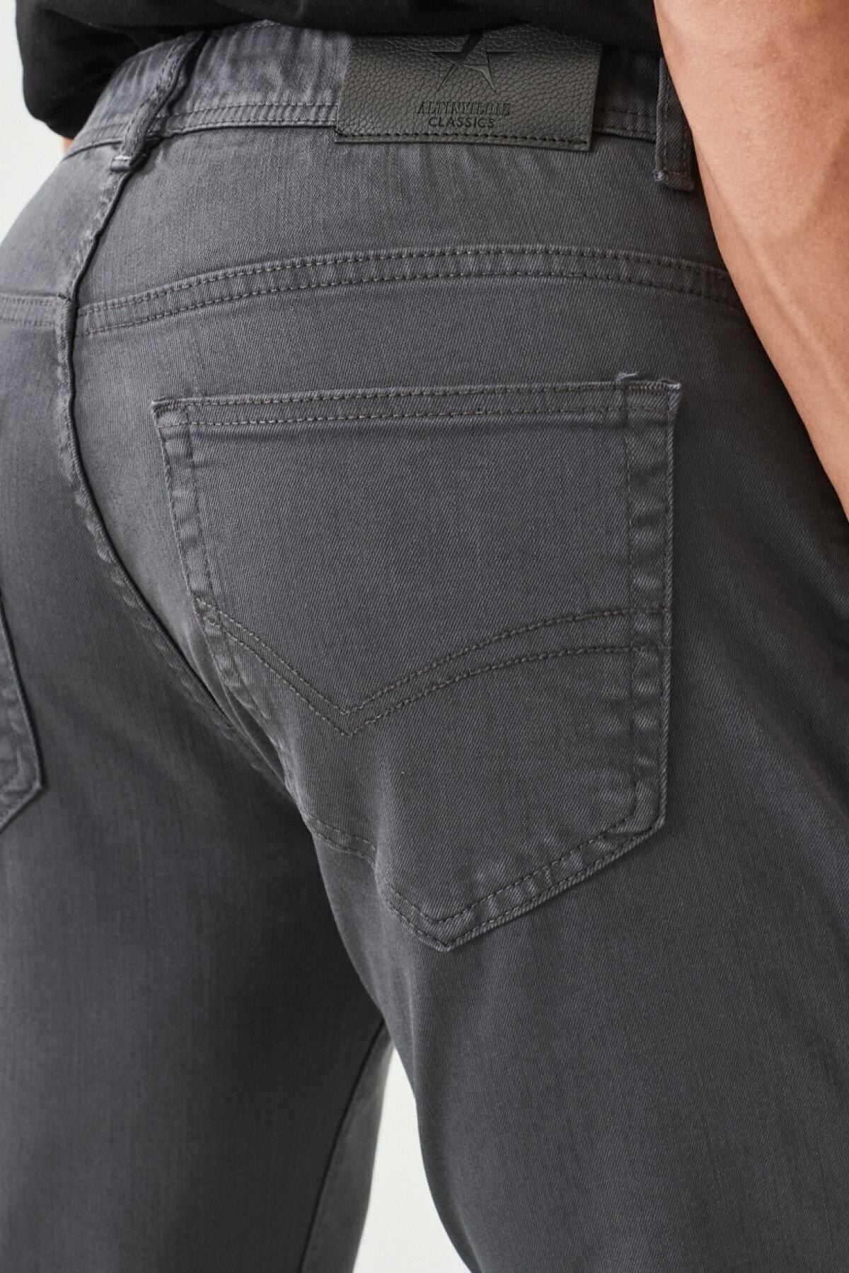 Men's anthracite 360 degree stretching in all directions, comfortable slim fit narrow cut pants