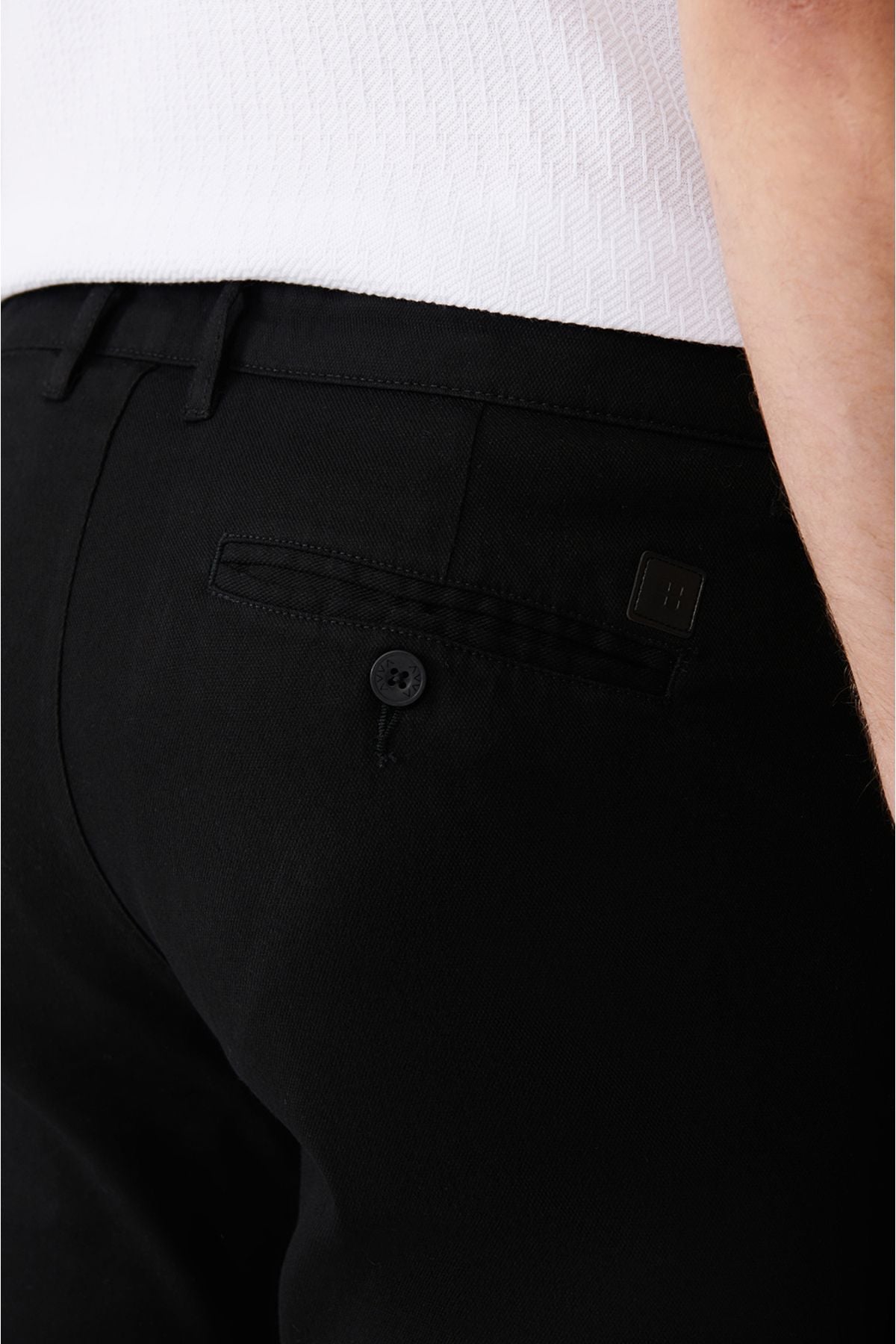 Flexible Chino Canvas Pants with Men's Black Side Pocket E003008