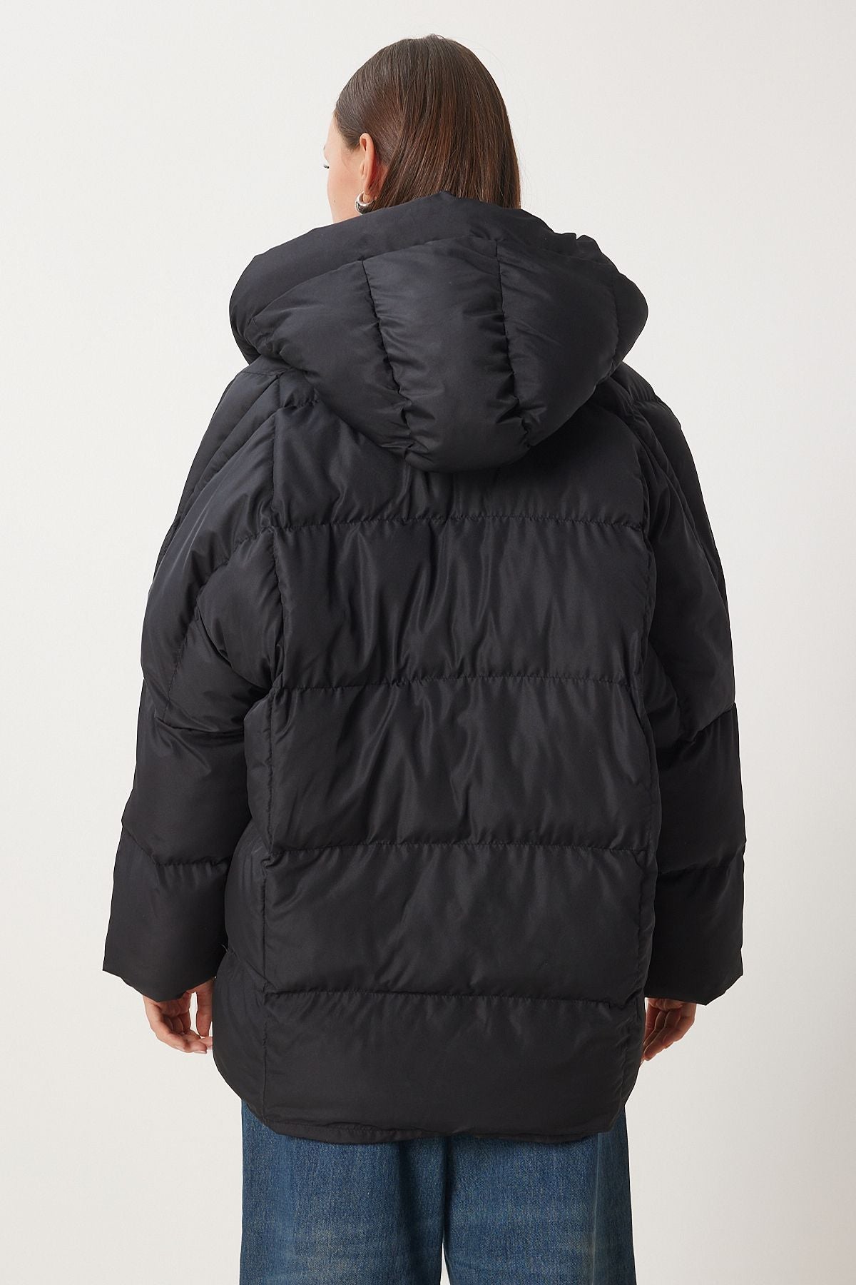 Woman black hooded oversiz swelling coat rv00002