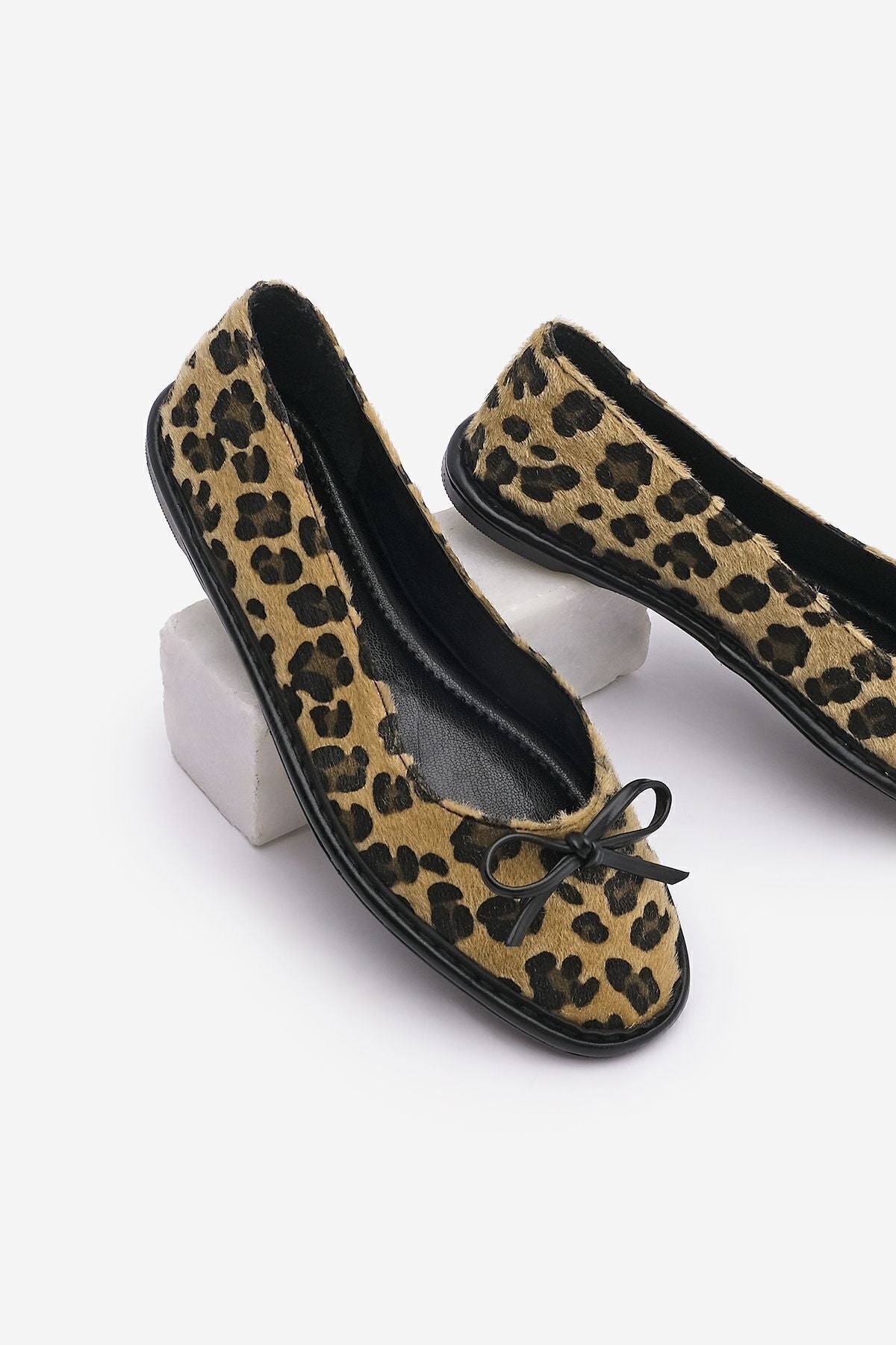 Women's Bow Detail Foldable Babet Linsar Leopard