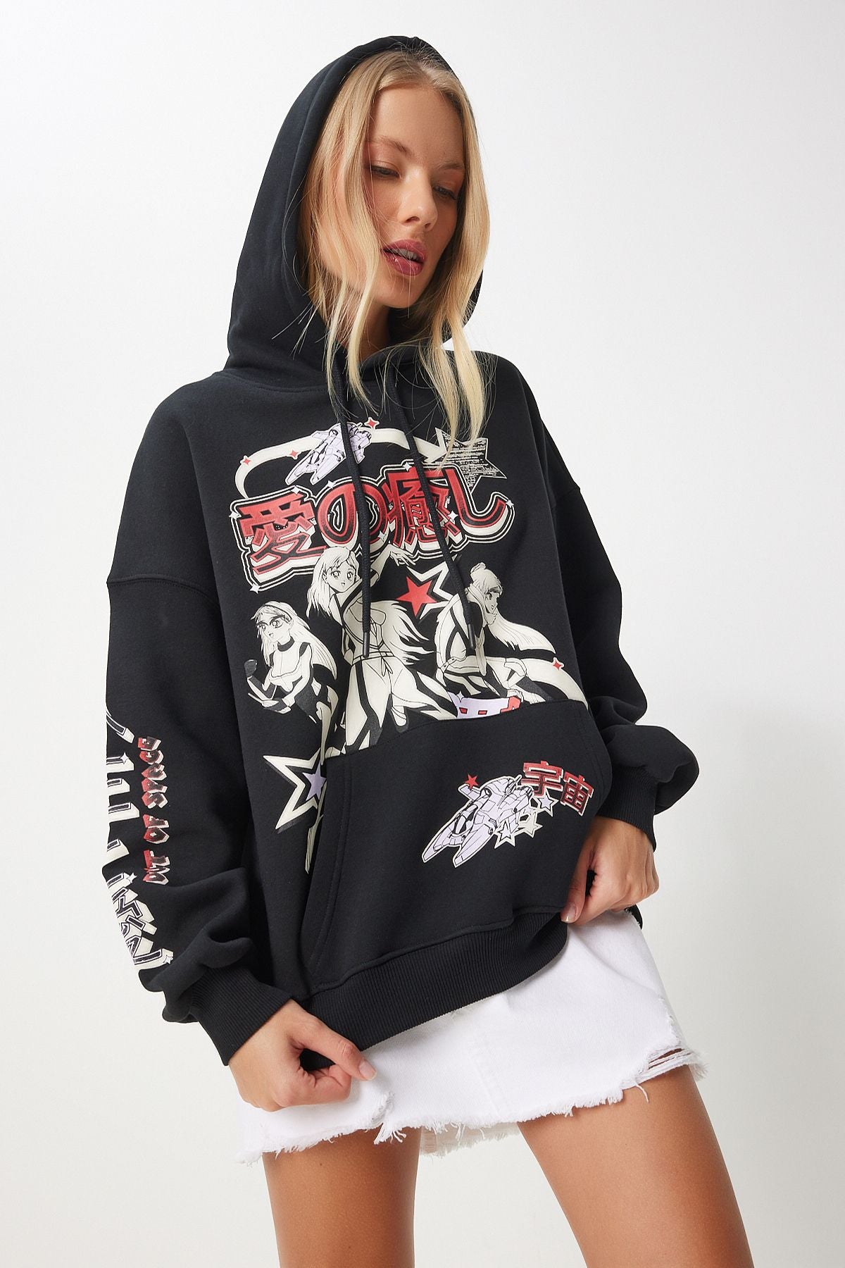 Woman Black Printed Hoped Red Sweatshirt vn00013