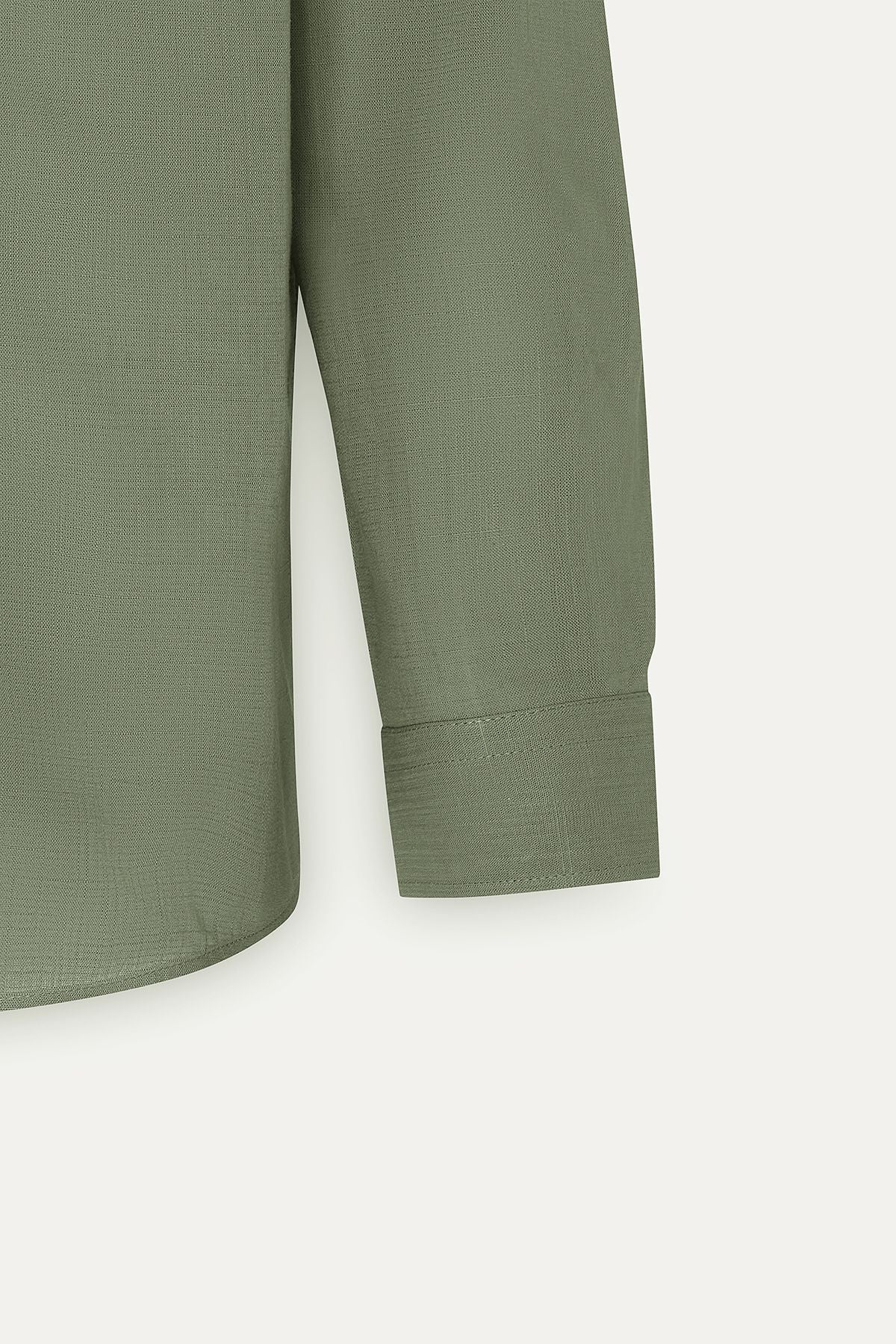 Men's Khaki Comfort Fit Casual Cut Hidden button collar 100 %cotton pennant shirt