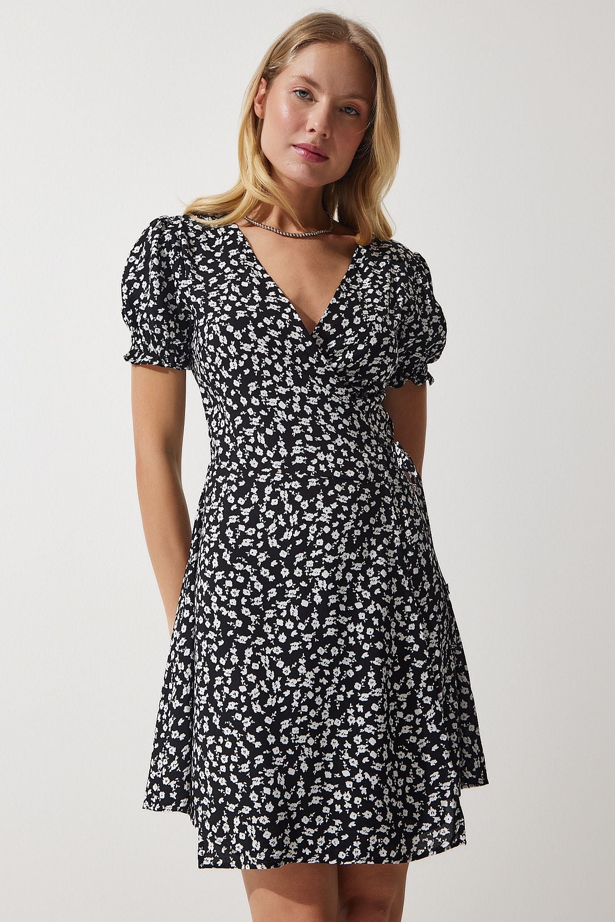 Female black patterned viscose woven dress ub00111
