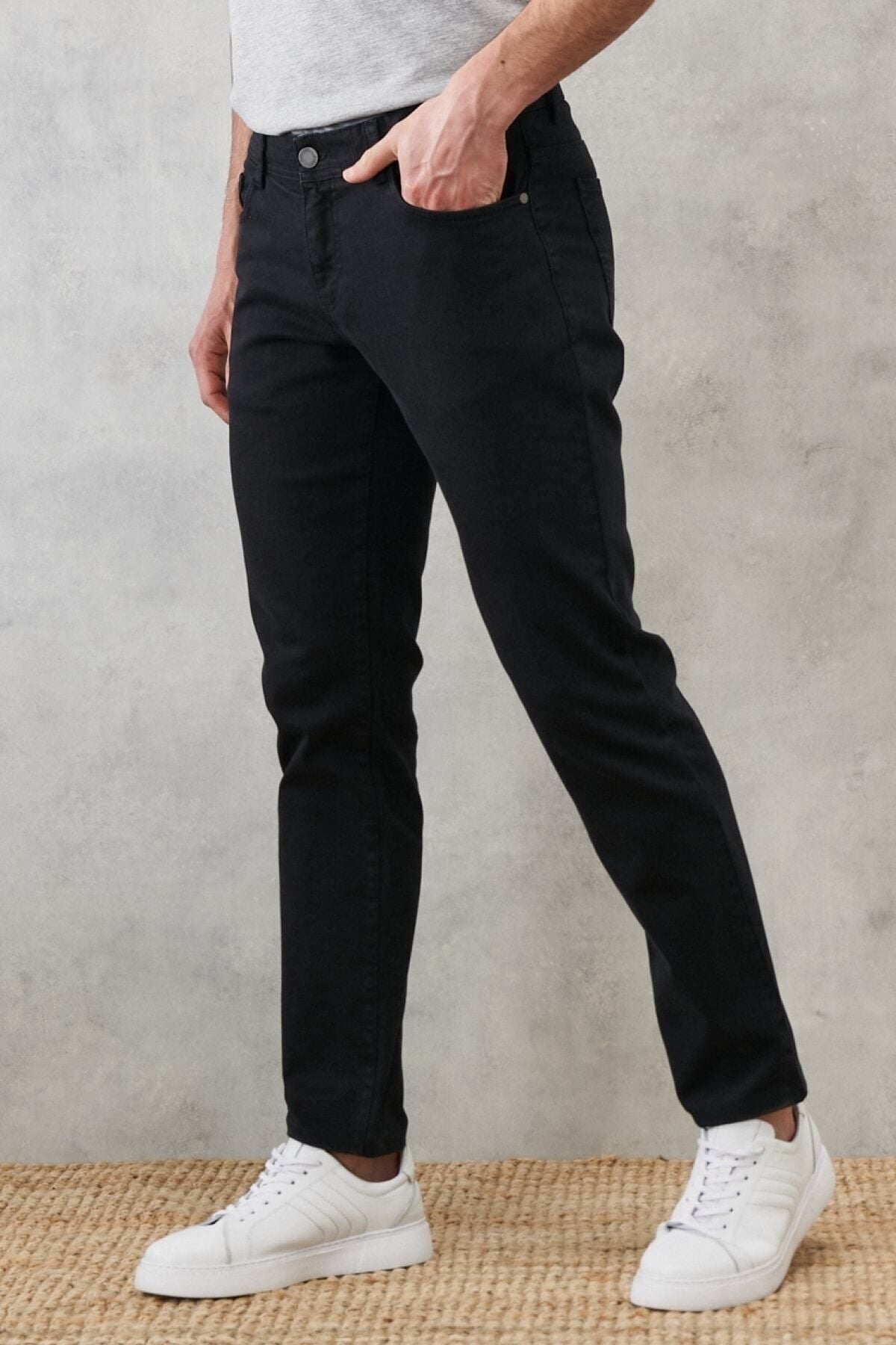 Men's black 360 degrees stretching in all directions, comfortable slim fit narrow cut pants