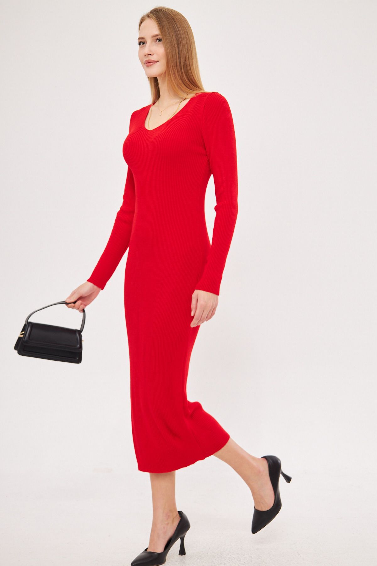 Woman Red V-Neck Long Knitwear Dress ARM-24K012012