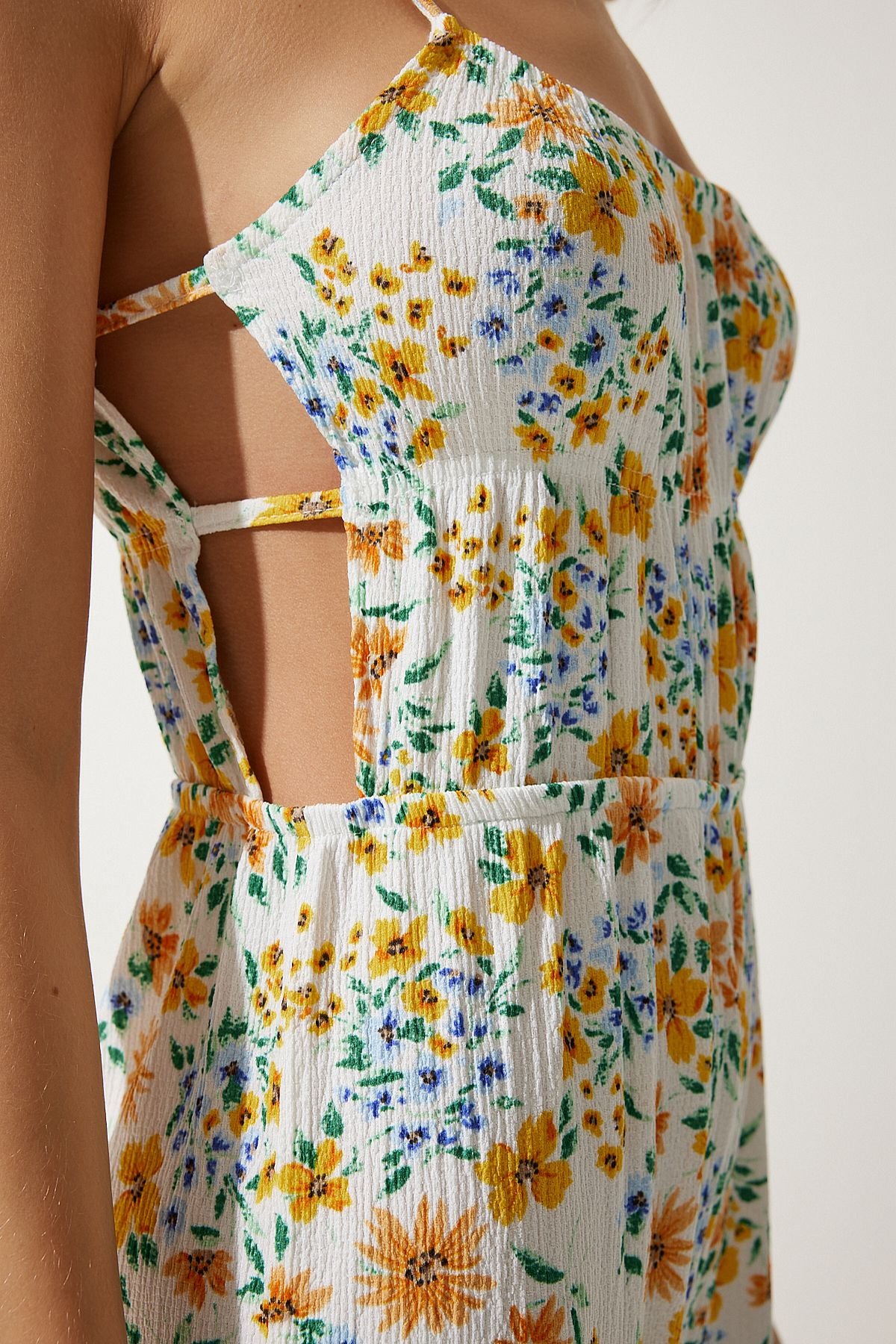 Female ecru yellow window detailed patterned knitted tulum ub00245