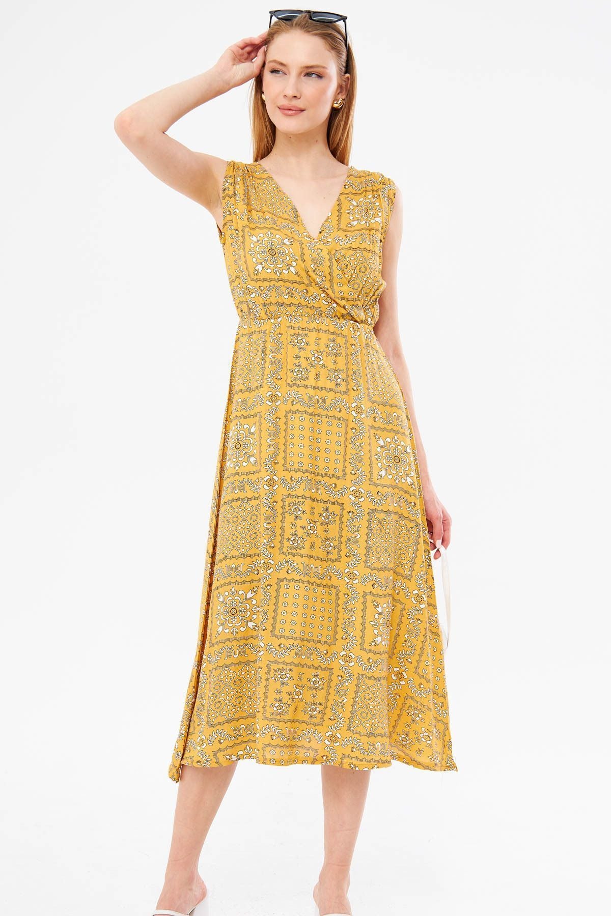 Female mustard patterned waist and shoulder tire cruve collar midi height skirt dress ARM-24Y001052