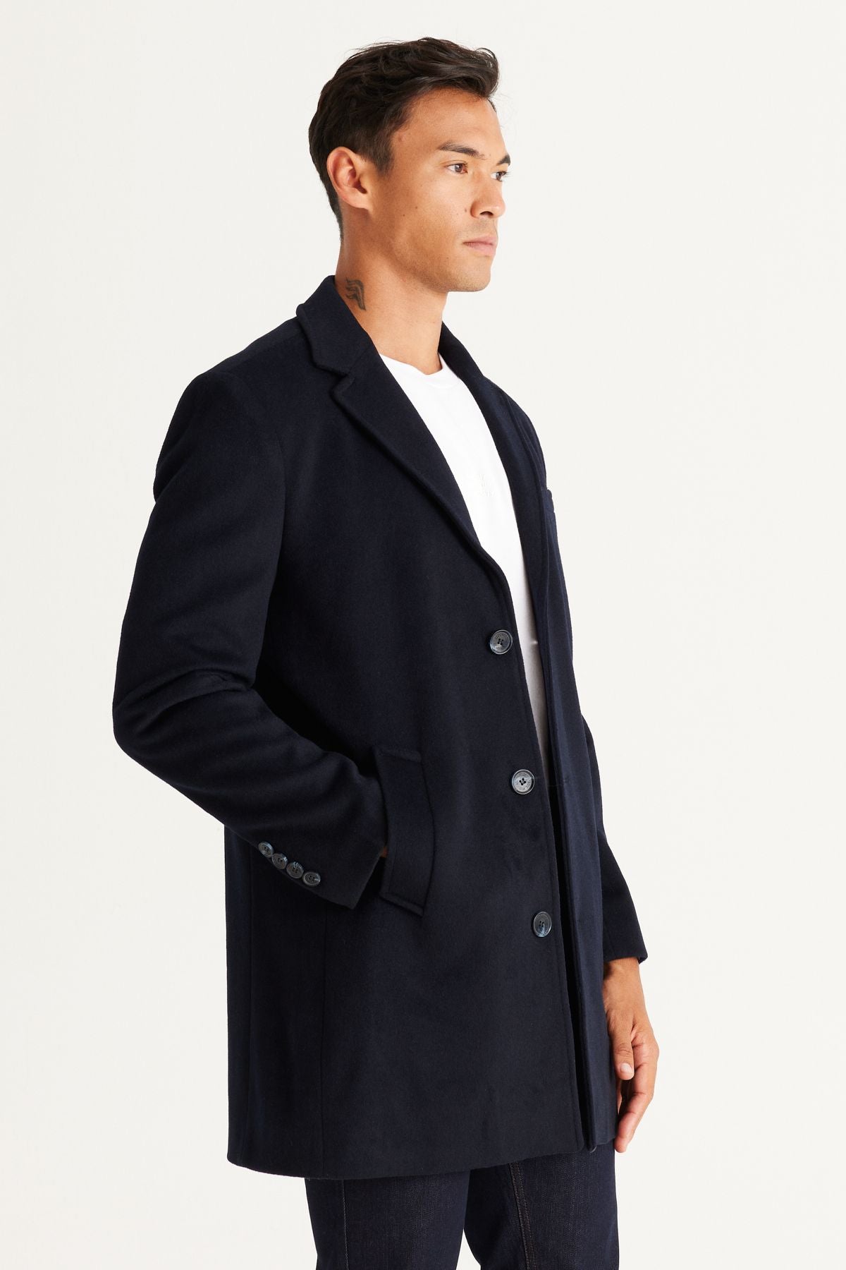 Men's navy blue standard fit normal cutting mono collar woolen coat