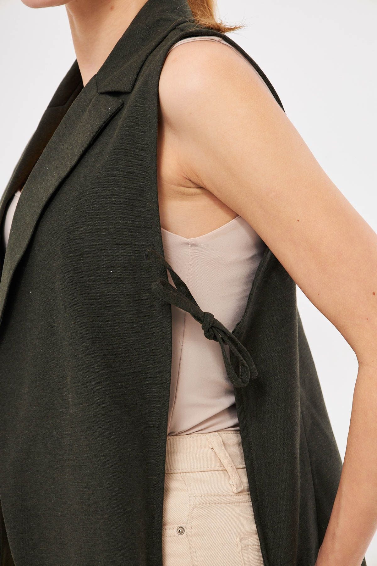 Female Khaki Men's collar side-binding vest ARM-25K001007