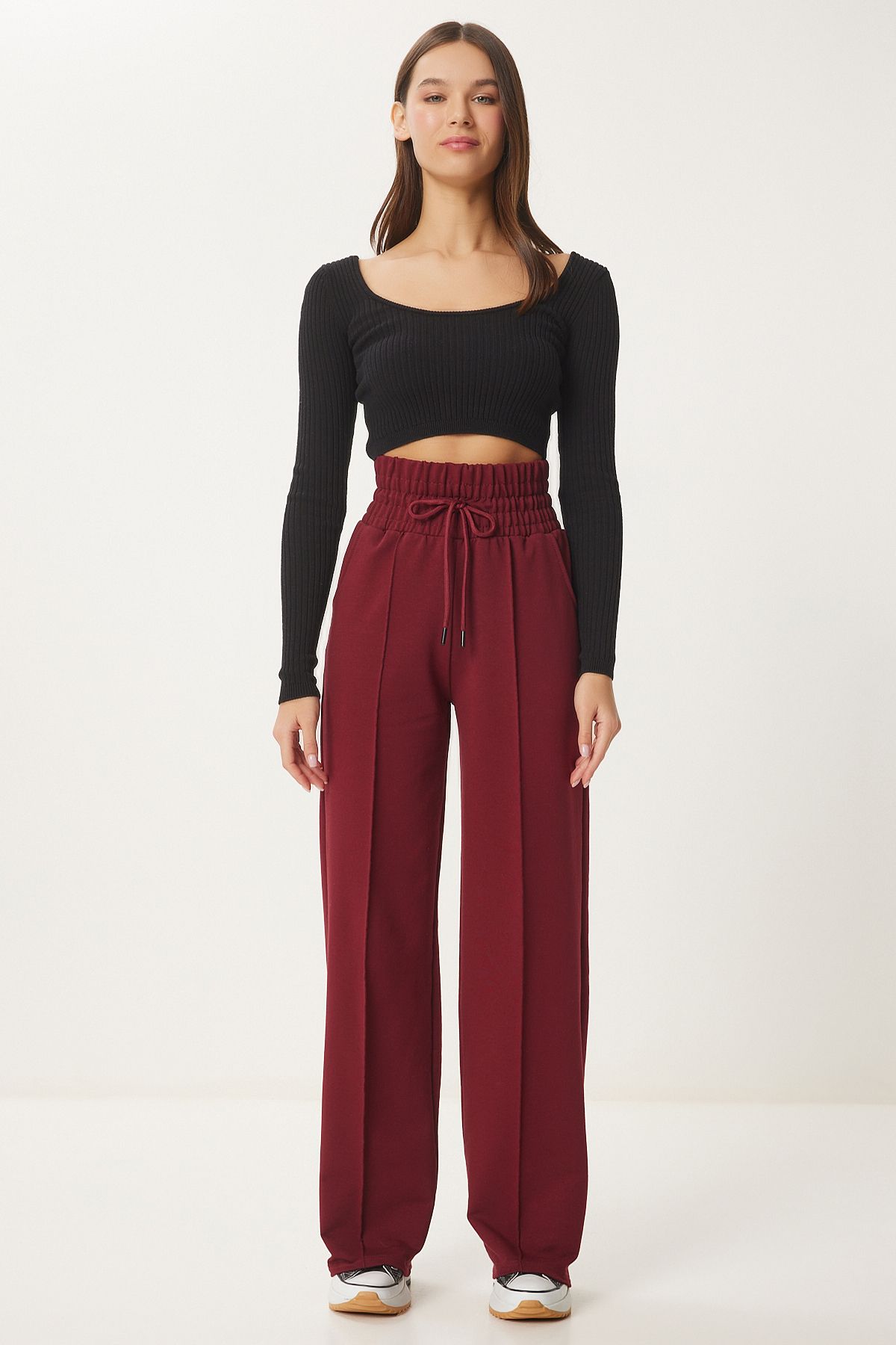 Female Bordeaux Pocket Basic Knitting Tracksuit Six XR00018