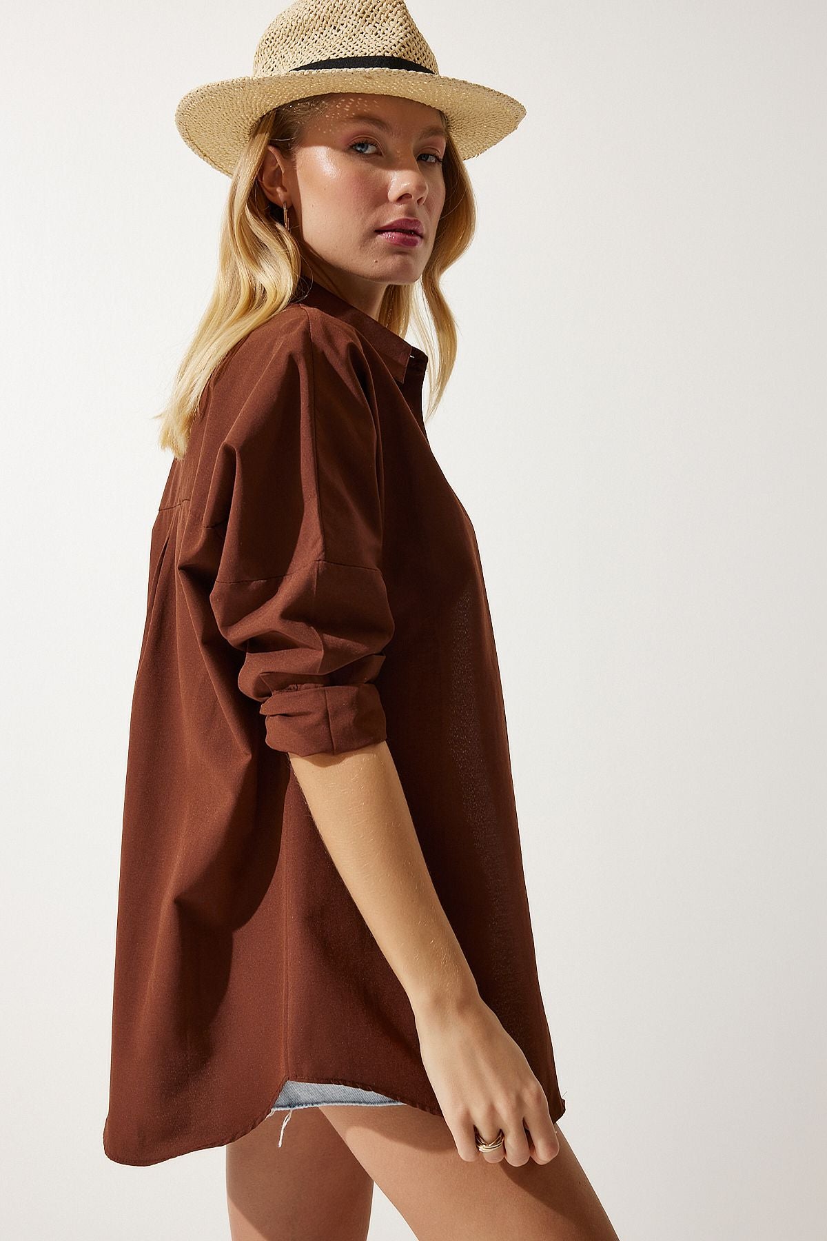 Woman Chocolate Oversize Long Basic Shirt DD00842