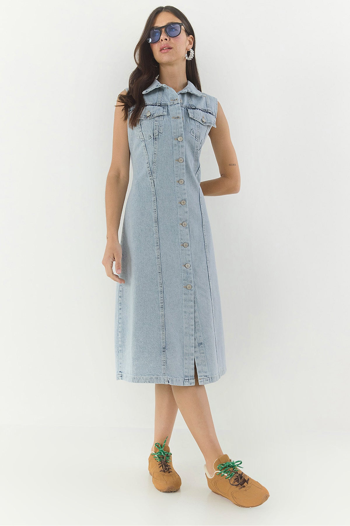 Women's Waist-Fitting, Covered Pockets, Zero Sleeves, Buttoned Denim Dress 3575 60283288