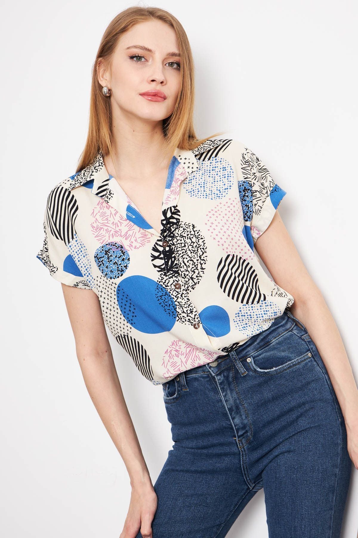 Woman Blue Patterned Short Sleeve Shirt ARM-221052