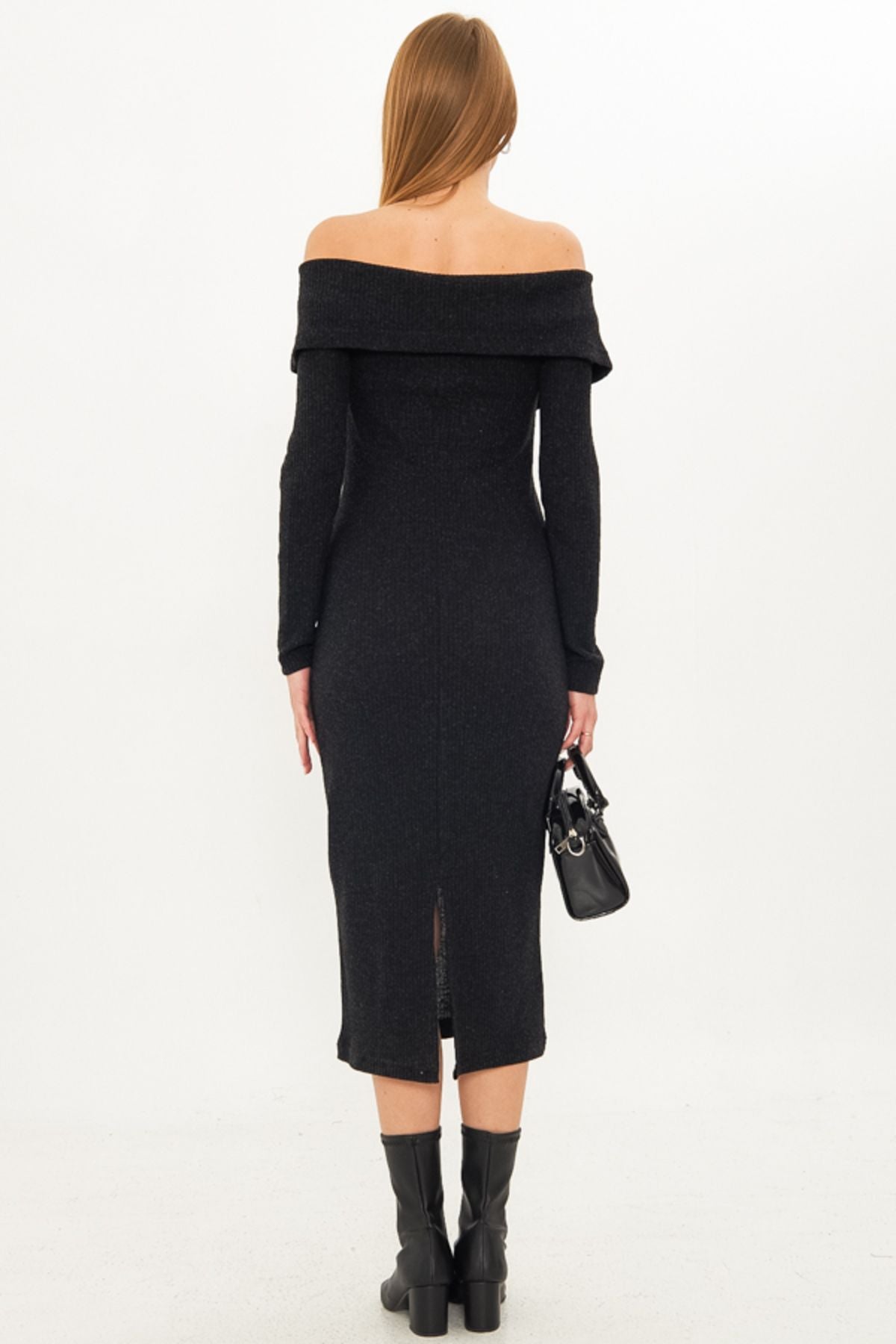 Female black low shoulder front zipper slit midi height knitwear dress ARM-25K001089