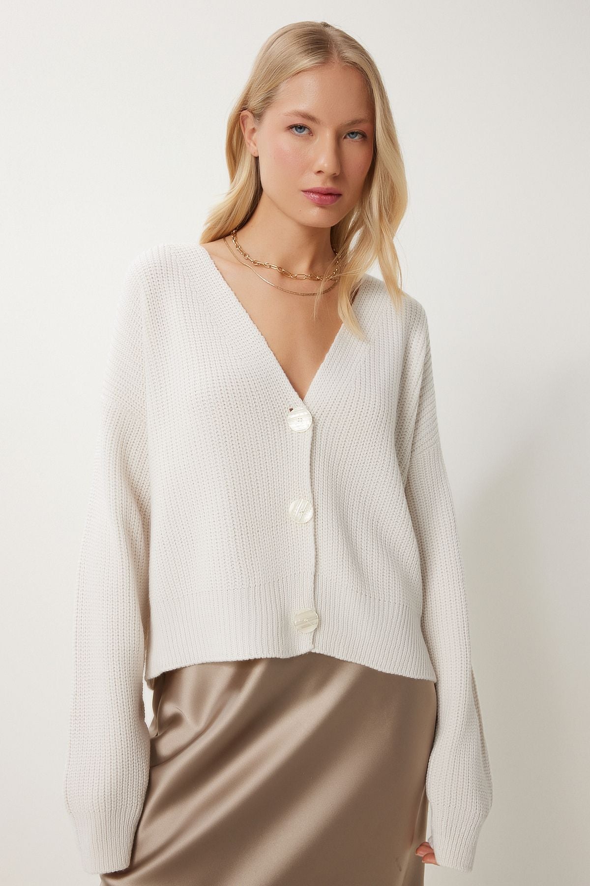 Women's Bone V -Neck Button Knitwear Cardigan MX00175