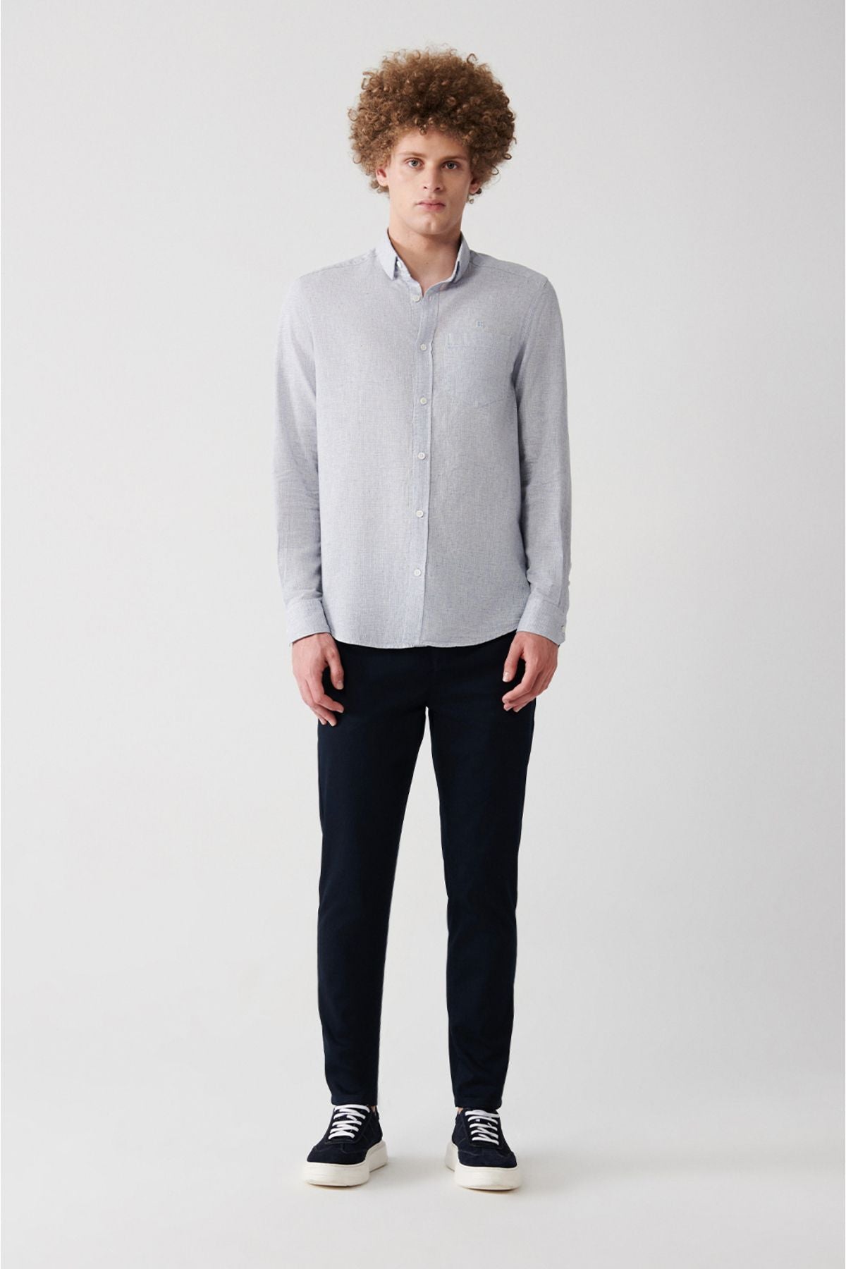 Men's blue cotton linen buttoned collar shirt A31Y2082