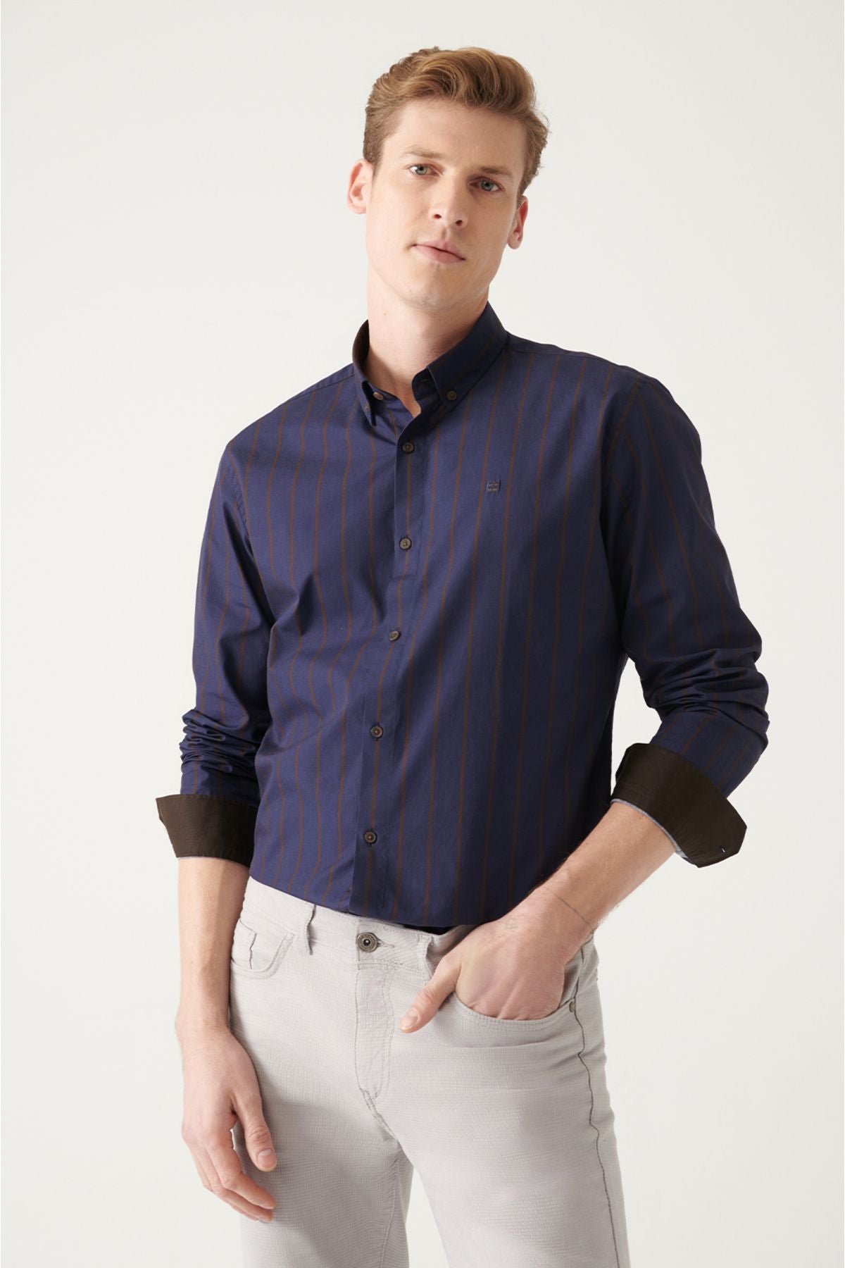 Men's Navy Blue Poplin 100 %Cotton Striped Shirt A31y2002