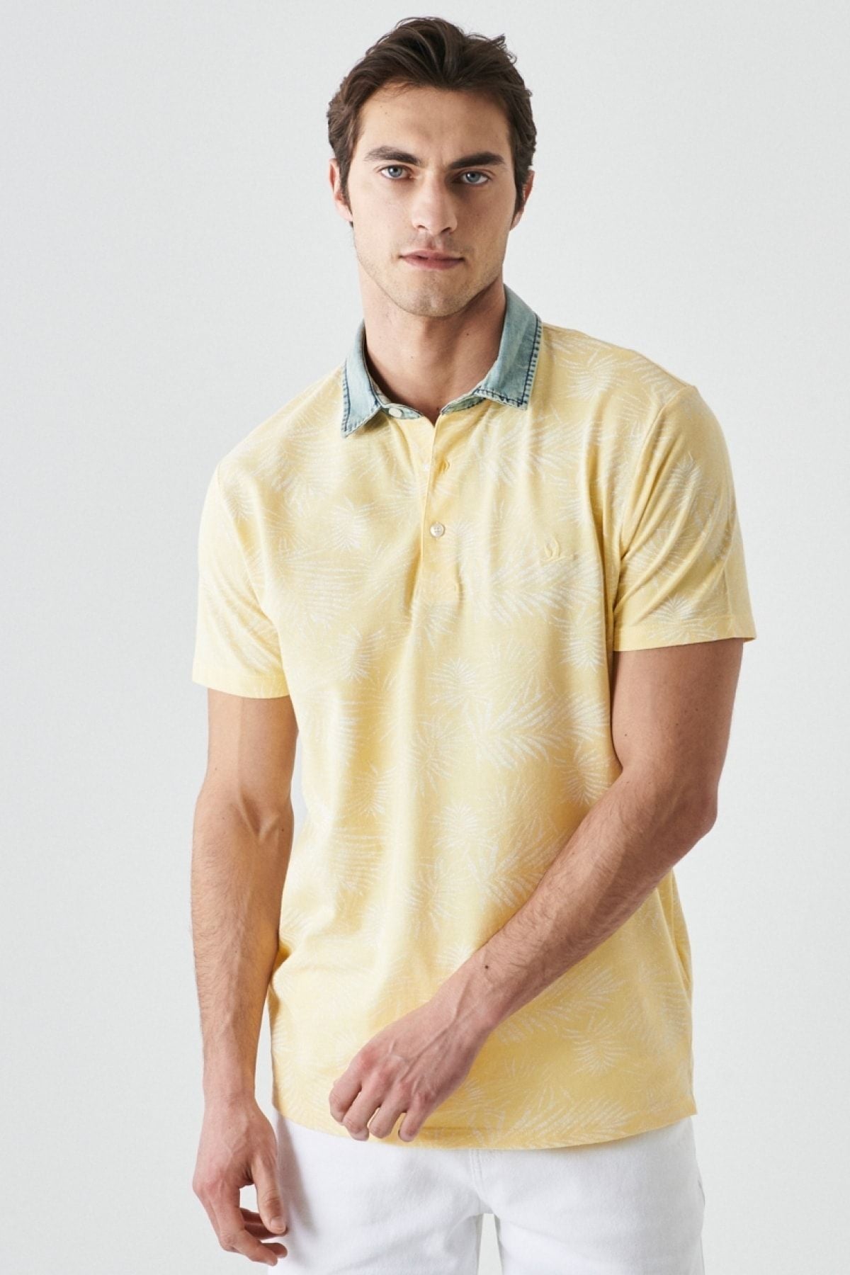 Men's yellow-white slim fit narrow cut polo collar 100 %cotton T-shirt