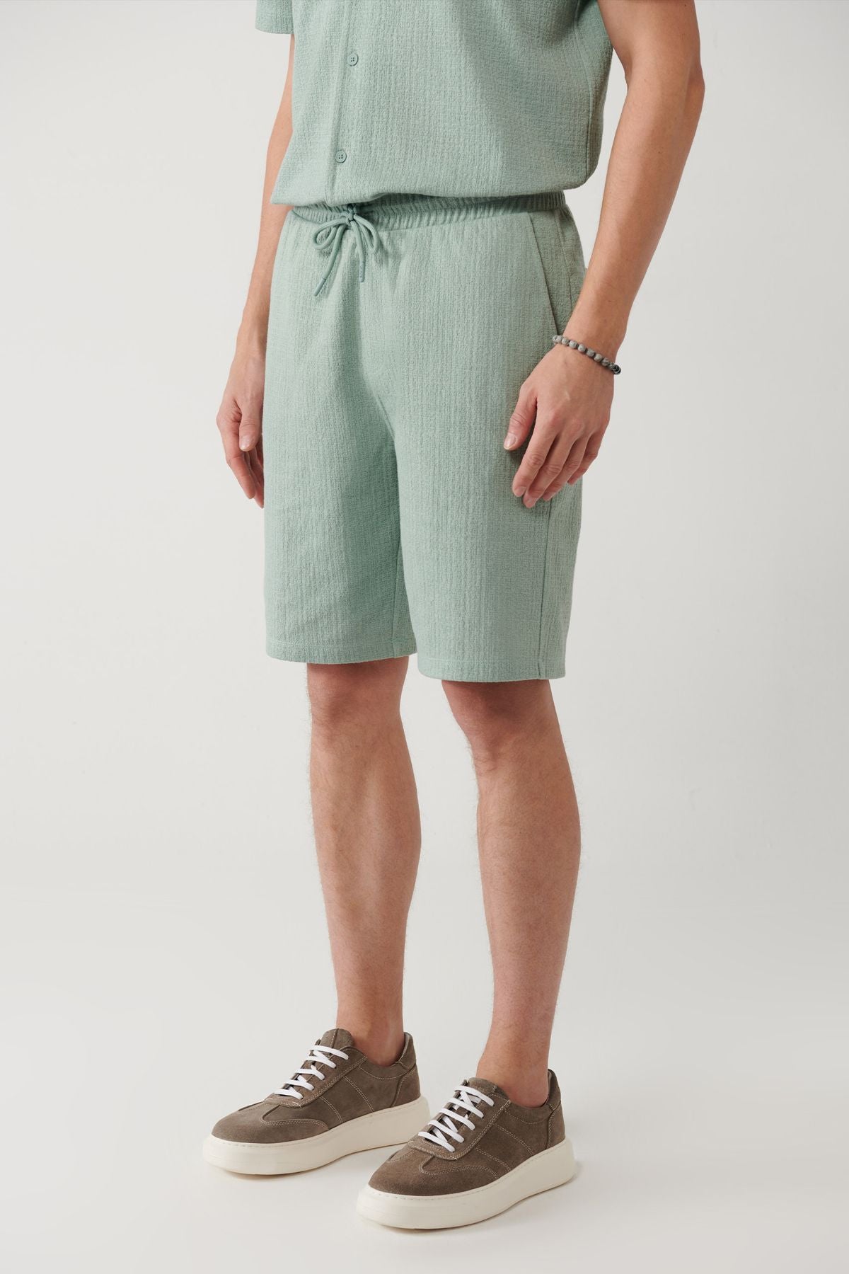 Men's Nile Green Side Pocket Jacquard Short A41y3607